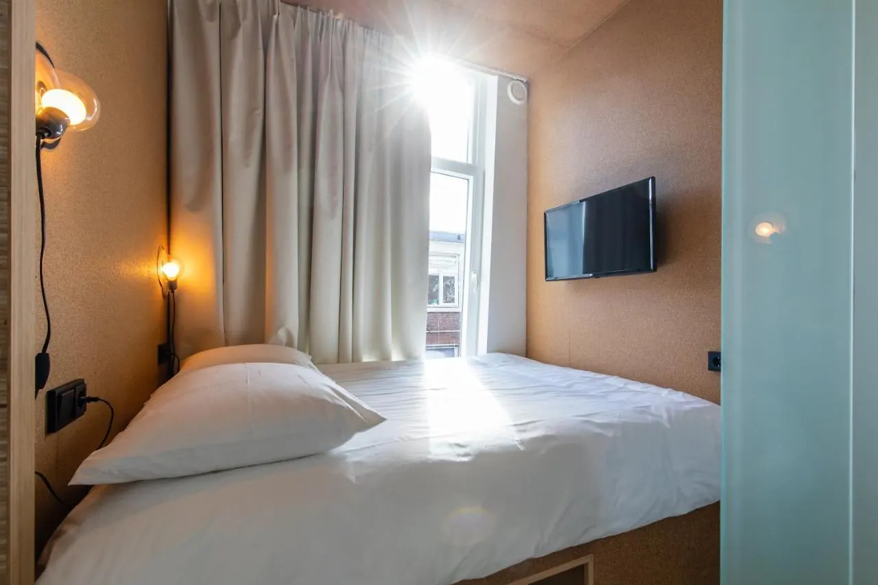 The Bellhop Hotel Rotterdam 3*,